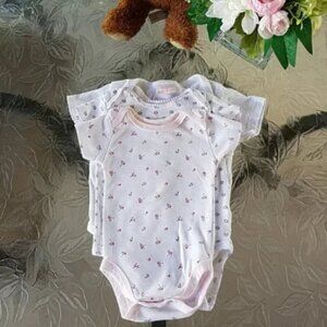 Set of three baby onesies. 100% Cotton 3-6 month
